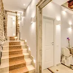 Гостевой дом Pantheonview - Luxury Рим