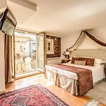 Pantheonview - Luxury 4* Рим