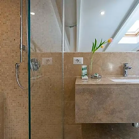 Pantheonview - Luxury Gæstehus 4*