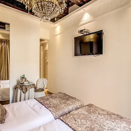 Pantheonview - Luxury 4* Rom