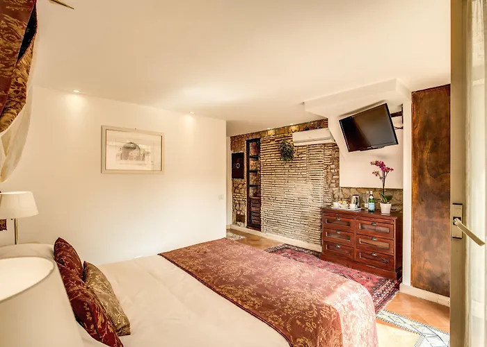 Pantheonview - Luxury