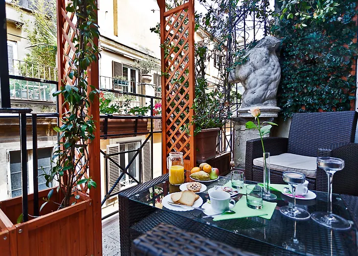 Pantheonview - Luxury Πανσιόν