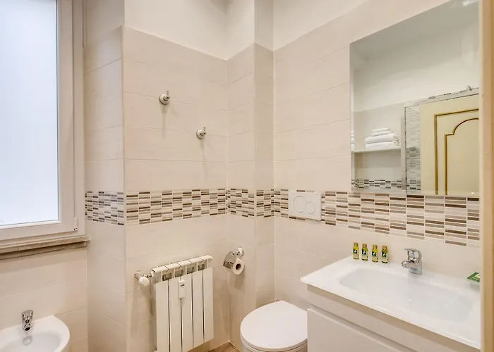 Pantheonview - Luxury Πανσιόν 4*